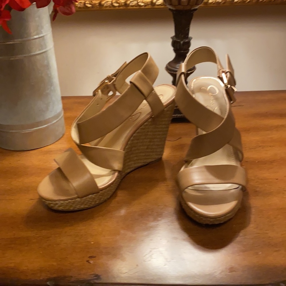 Jessica Simpson ESPADRILLE WEDGE SANDAL Nude Strappy 8.5 sandals
